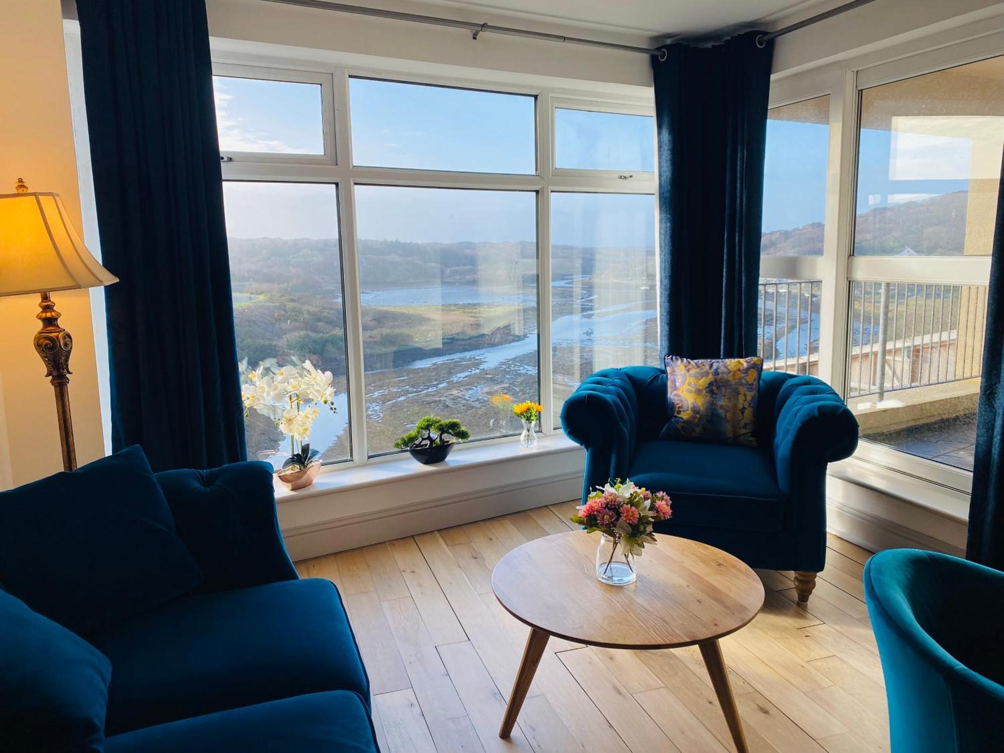 Apartment 2 @ Clifden Bay Apartments Buitenkant foto